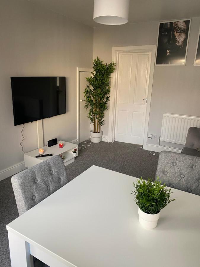 Convenient Room Белфаст Экстерьер фото